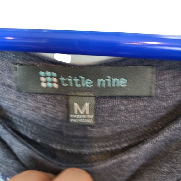 Title Nine Womens M Gray Damask Print Short Sleeves Jersey Sport Mini Dress - Picture 6 of 7